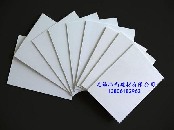 ��ɫPVC�l(f��)�ݰ�